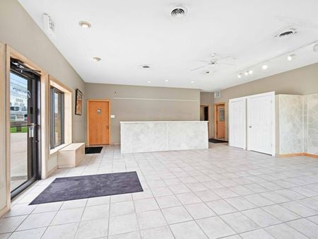 Retail space for Sale at 5405 Illinois Rd in Fort Wayne