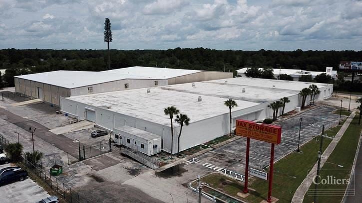 150,778± SF Interstate Warehouse for Sale