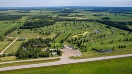 GOLF COURSE AT BUCK LAKE