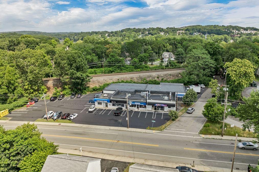 Haverhill MA Retail Plaza 100% Leased
