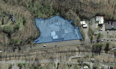 1039 Danbury Road
