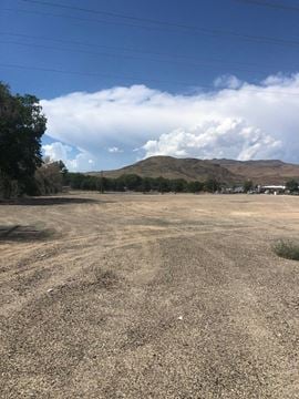 Industrial Yard For Lease/Build-To-Suit