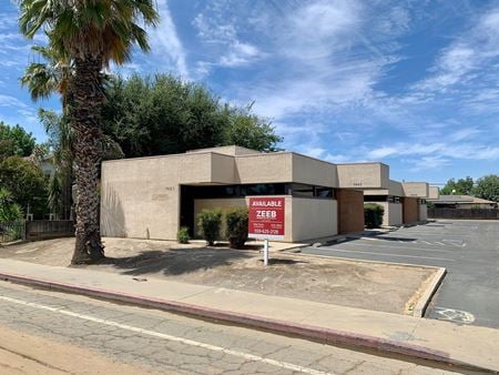Office space for Rent at 1441 East El Monte Way in Dinuba