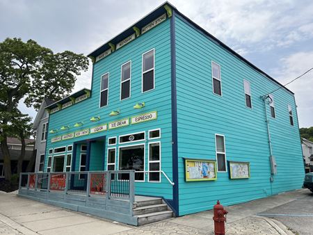 Commercial space for Rent at 603 Frankfort Ave in Elberta