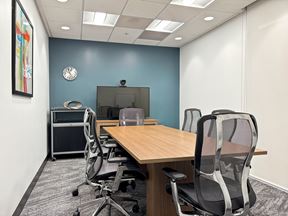 Regus - Burbank - Business District