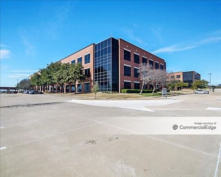 Photo of commercial space at 17655 Waterview Pkwy in Dallas