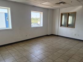 8800 venture Avenue SE, Calgary, AB