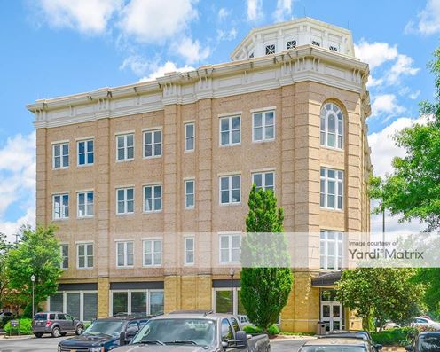 3501 Memorial Pkwy SW