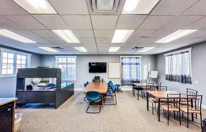 West Main Salem | Medical Office Investment