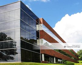 Woodcliff Office Park - 290 Woodcliff Drive