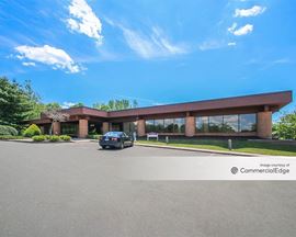 860 North Main Street Ext