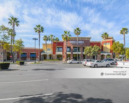 Retail space for Rent at 4820 Telephone Road in Ventura