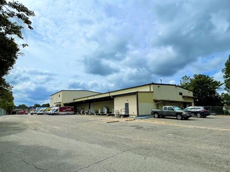 17,000+ SF Distribution Facility For Sale - Hope Mills