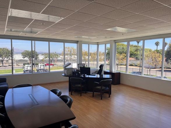 2200 Auto Center Drive