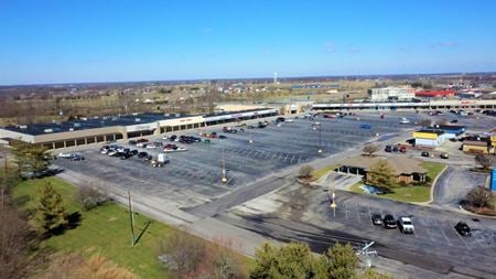 Retail space for Rent at 217-259 Indian Mound Dr in Mount Sterling