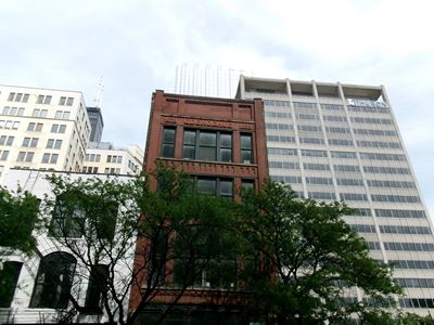 321 South Jefferson Street
