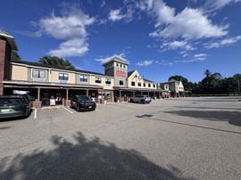 Cold Spring, NY Only Plaza on US Rt 9 in Putnam County