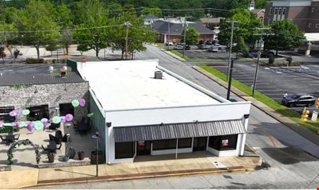 Photo of commercial space at 123 E Curtis St in Simpsonville