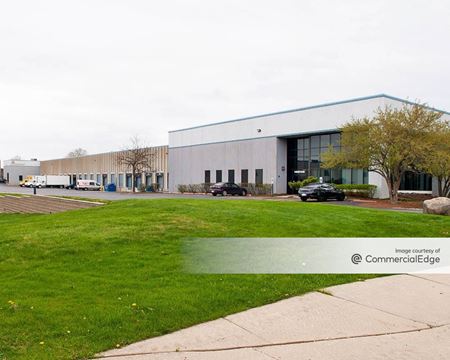 West Thorndale Business Park - 1400-1450 West Thorndale Avenue - Itasca