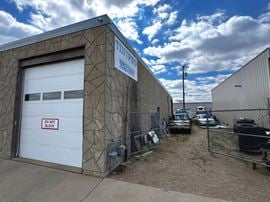 2025 E Sweet Ave