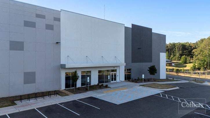 351,030 SF Class A Industrial Facility for Lease