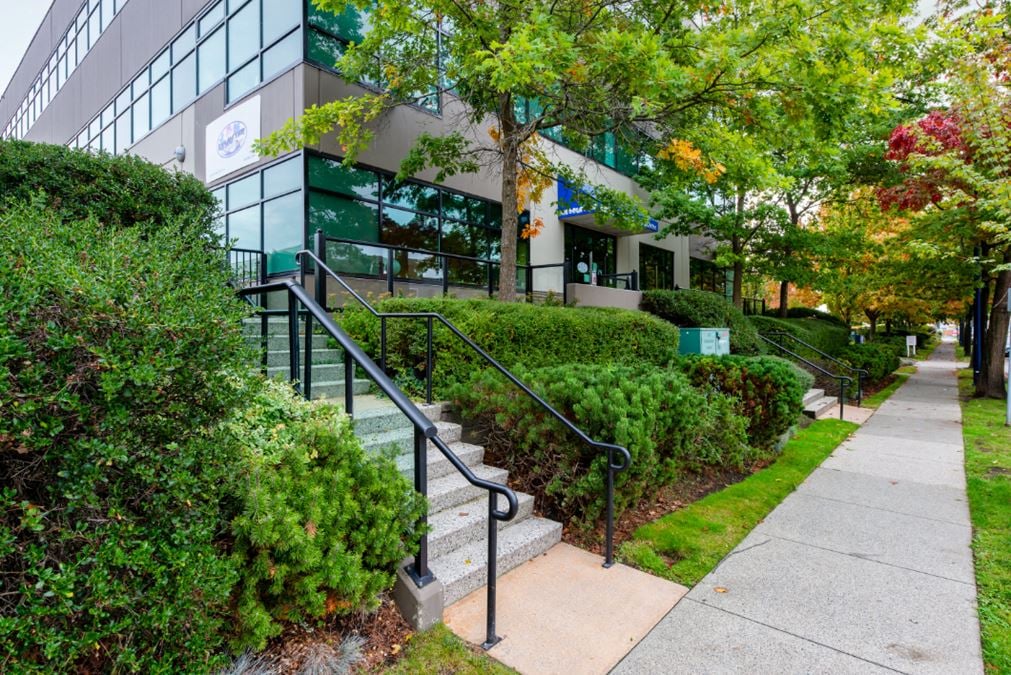 38 Fell Avenue 38 Fell Avenue