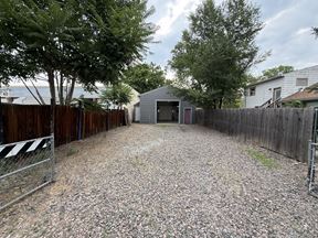 Rare Free Standing Bldg with Fenced Yard