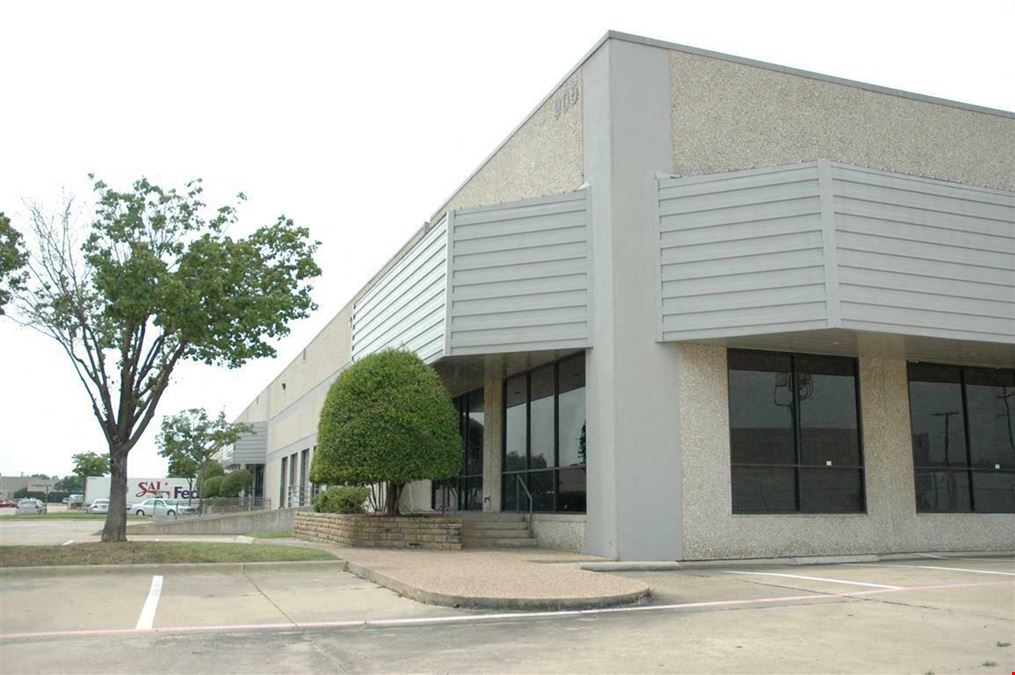 Northcourt Center
