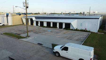 Industrial space for Sale at 5625 Salmen Street in Elmwood