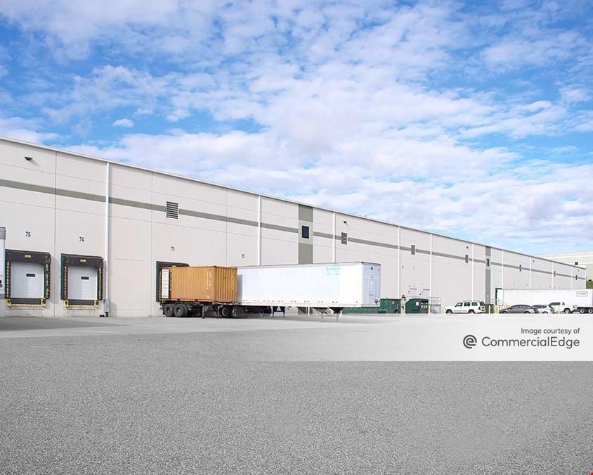 Chesapeake Commerce Center - 1500 Broening Hwy & 5900 & 6000 Holabird Avenue