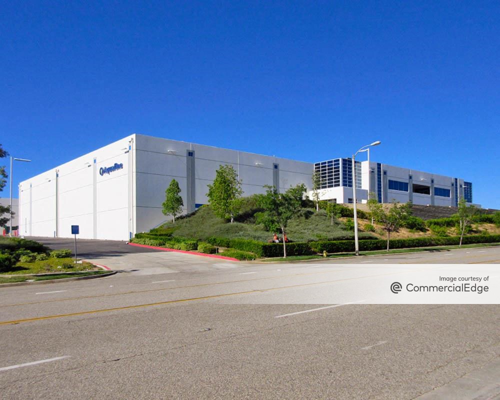 Valencia Santa Clarita CA Industrial Spaces Warehouses for Rent