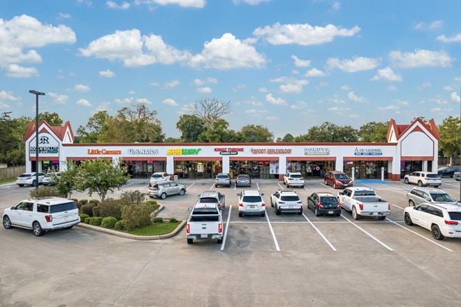 5010 W. Main Street, Suite I, League City, TX 77573