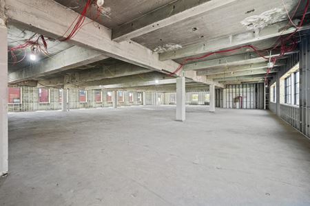 CON-081 Space Photo Gallery 7