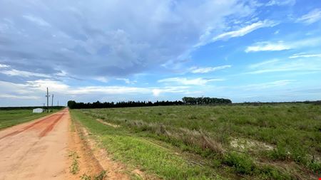 Photo of commercial space at 2751 Lake Bella Rd in Lake Wales
