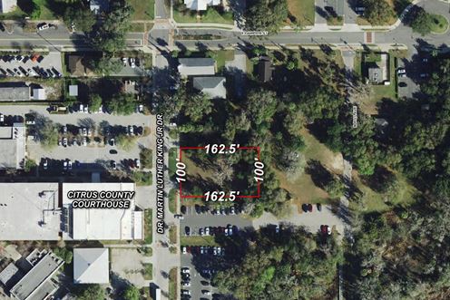 Commercial Lot across from the Courthouse