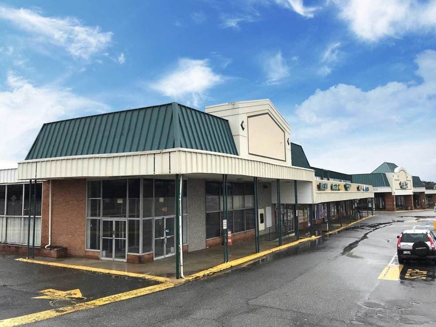 Marlow Heights Shopping Center 3901 Branch Ave, Temple Hills, MD