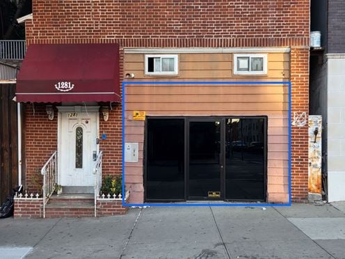 520 SF | 1281 Edward L Grant Highway | Flexible Split-Level Workspace With Glass Storefront for Lease