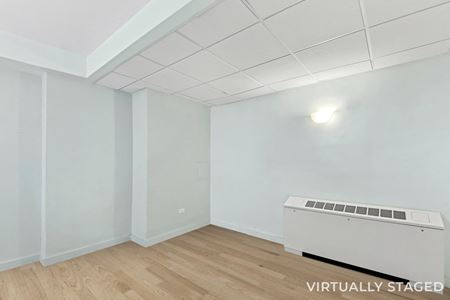 330-203 Space Photo Gallery 8