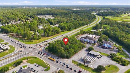 Veterans Memorial Pkwy & Fair Rd Commercial Corner