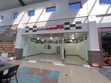 P05      Space Photo Gallery 3