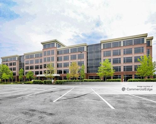 Nine Parkwood Crossing