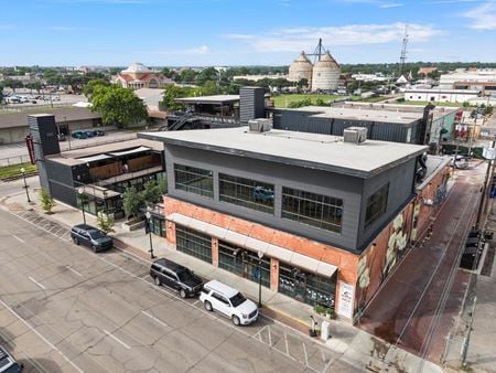 Retail space for Rent at 319 S 4th St in Waco