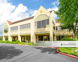 Fairfield West Plaza - 1455 Oliver Road