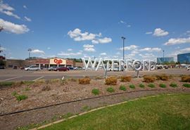 Waterford Park Plaza