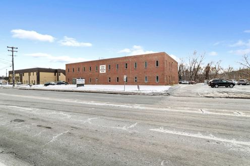 Pioneer Valley Professional Center