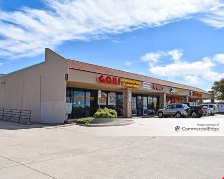 Retail space for Rent at 725 South Interstate 35 East in Denton