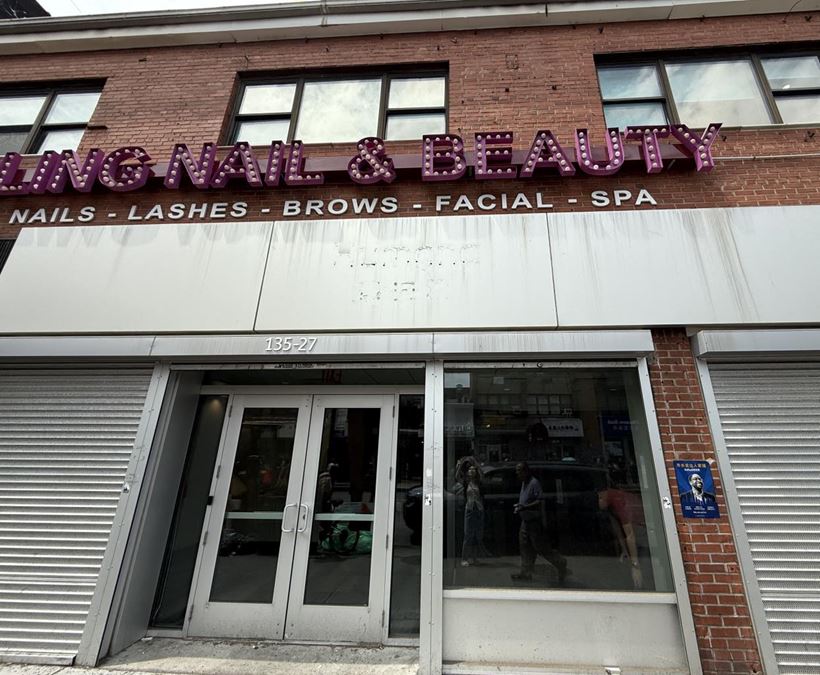 13527 Roosevelt Ave