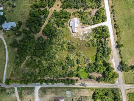 Photo of commercial space at County Road 110, Lot 3 in Iola