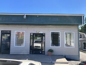 29 Sterling Road Plaza