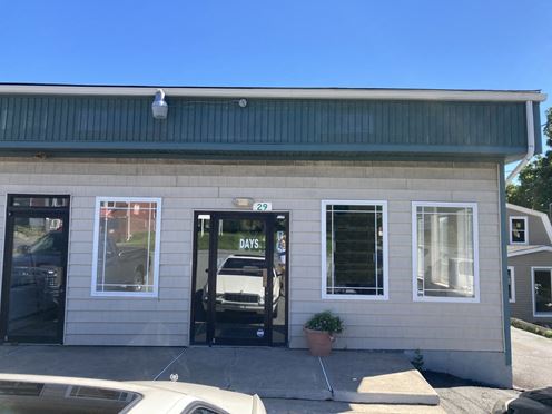 29 Sterling Road Plaza